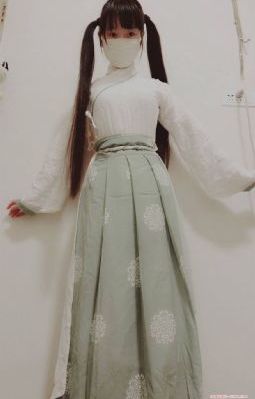 头像欧美女生复古风_迅雷极速版下载